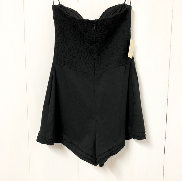 Guess Black Sleeveless Romper with Beading - Picture 4 of 7